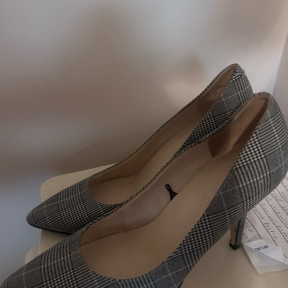 Nine West Gray Plaid Heels